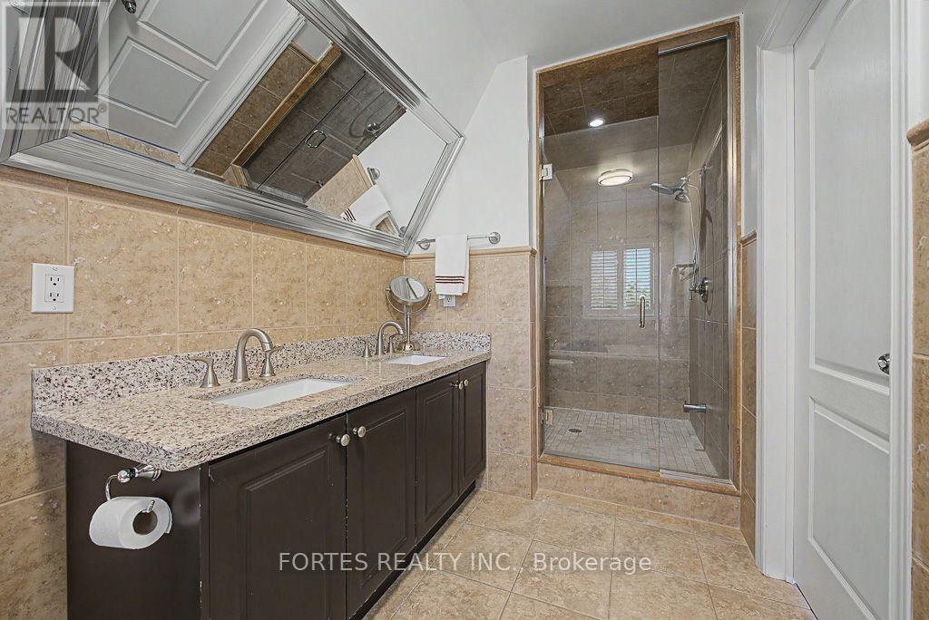 1160 Islington Avenue, Toronto, Ontario  M8Z 4S7 - Photo 32 - W13775598