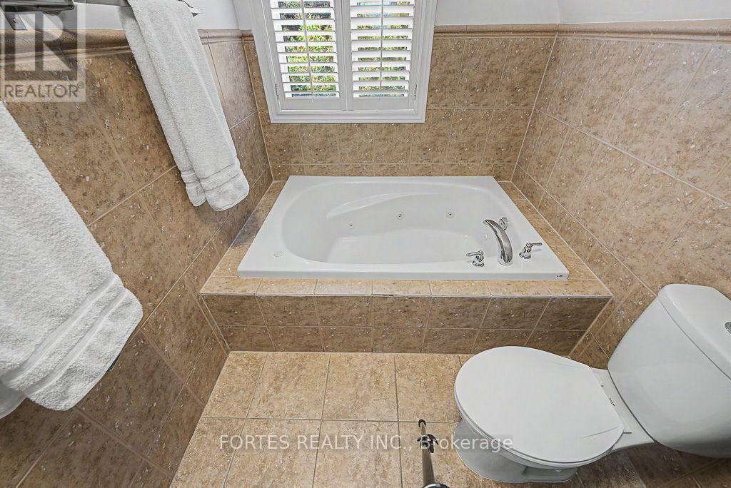 1160 Islington Avenue, Toronto, Ontario  M8Z 4S7 - Photo 31 - W13775598