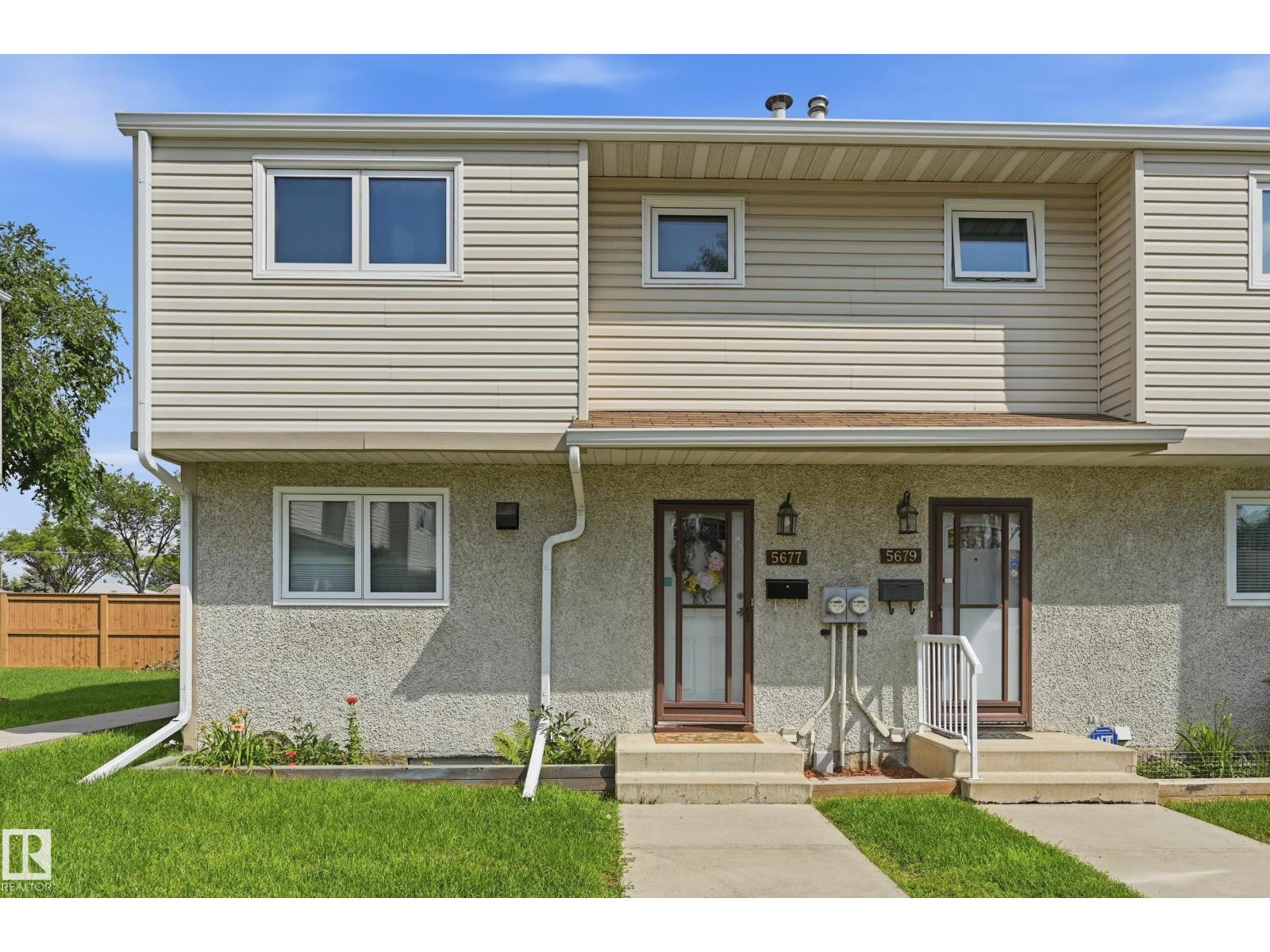 5677 137 Av NW, Edmonton, Alberta  T5A 2H4 - Photo 2 - E4508473