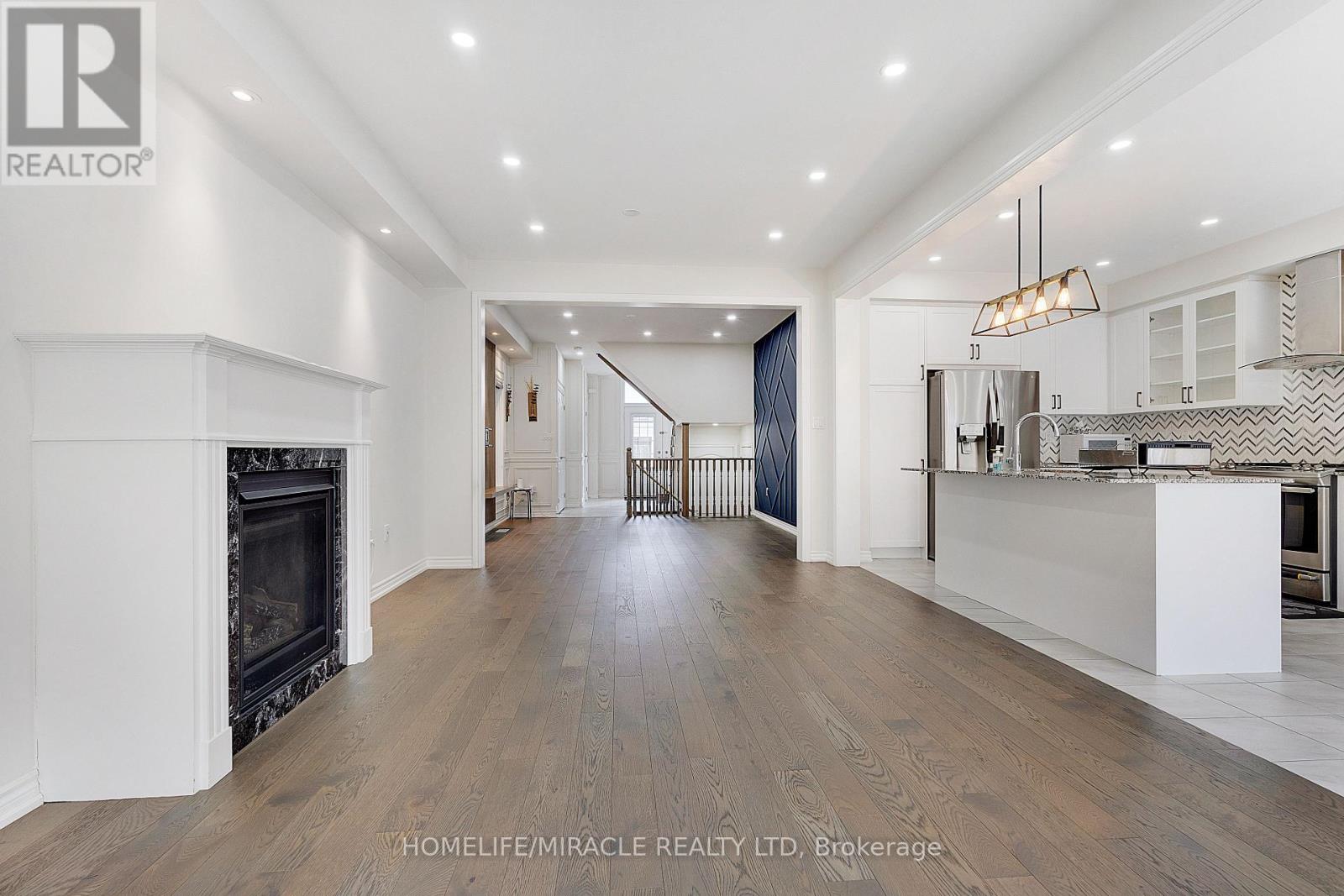 Upper - 106 Dolobram Trail, Brampton, Ontario  L7A 4Y4 - Photo 14 - W13769880