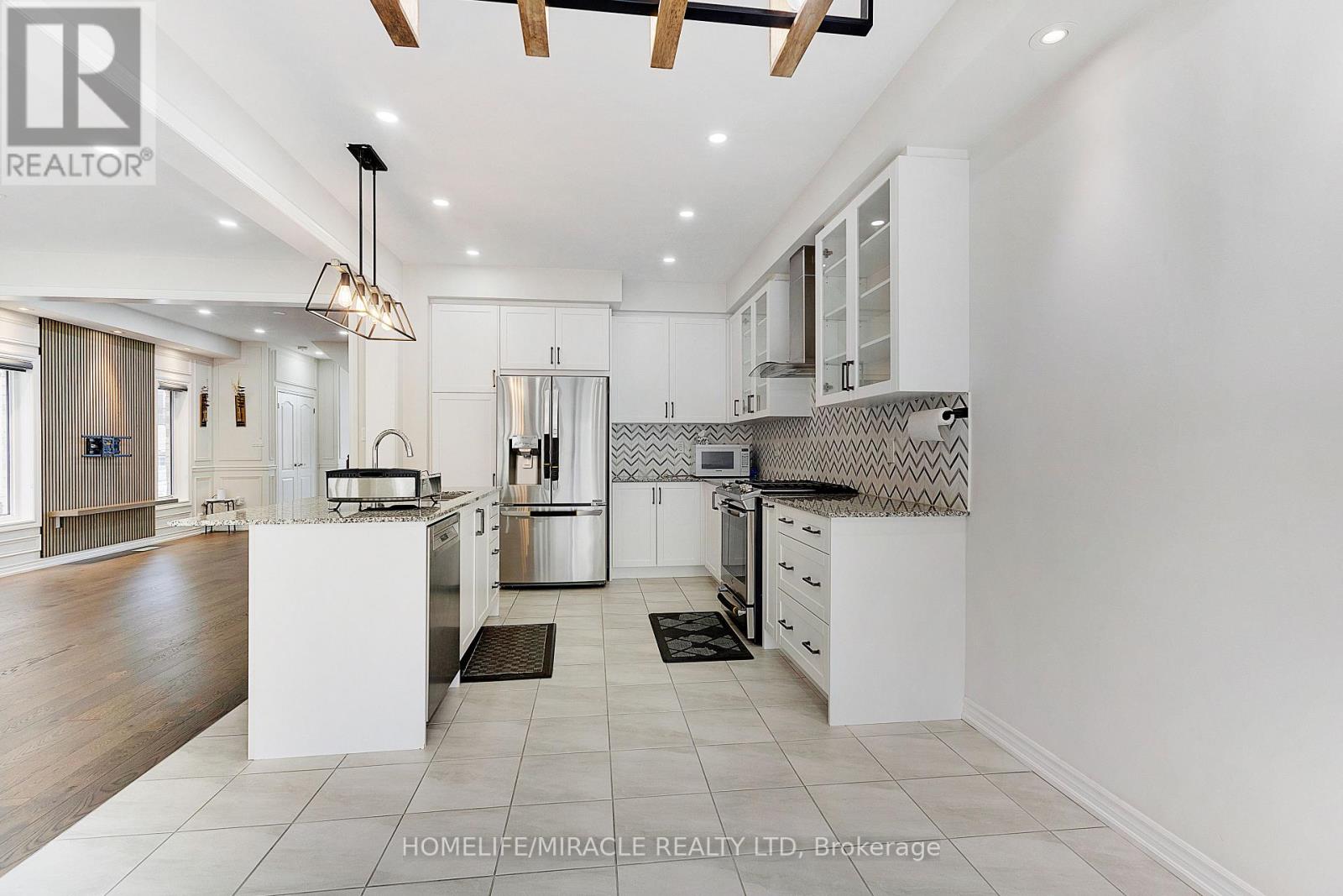 Upper - 106 Dolobram Trail, Brampton, Ontario  L7A 4Y4 - Photo 16 - W13769880