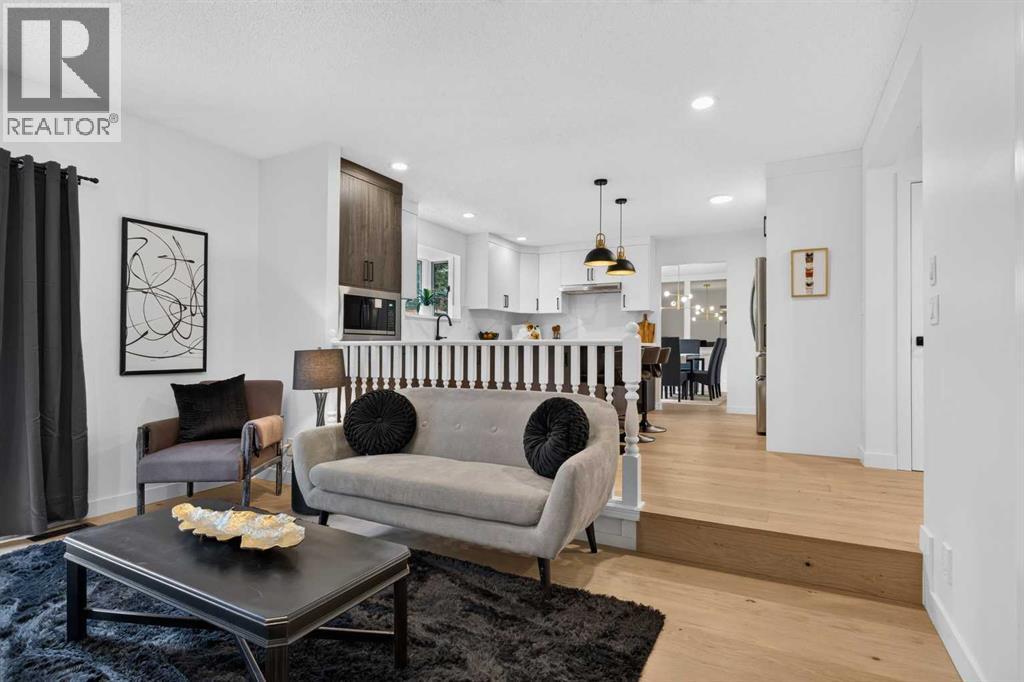 40 Edforth Road Nw, Calgary, Alberta  T3A 3V7 - Photo 14 - A2344024