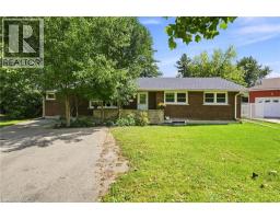 8 EMMING Court, Hamilton, Ontario