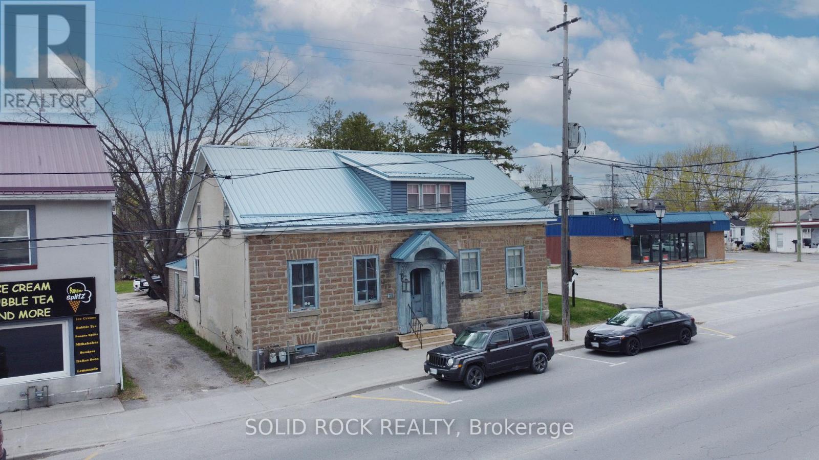 28 Wilson Street W, Perth, Ontario  K7H 2M9 - Photo 2 - X13777152