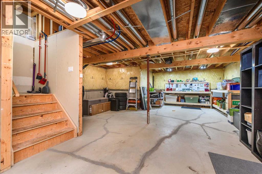 135 Country Hills Drive Nw, Calgary, Alberta  T3E 4X2 - Photo 30 - A2344230