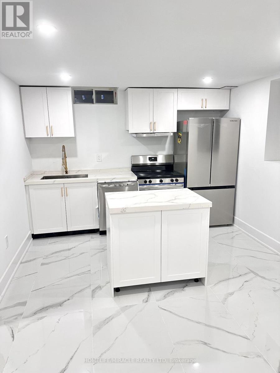 Bsmt - 50 Baycliffe Drive, Whitby, Ontario  L1P 0B2 - Photo 2 - E13777156