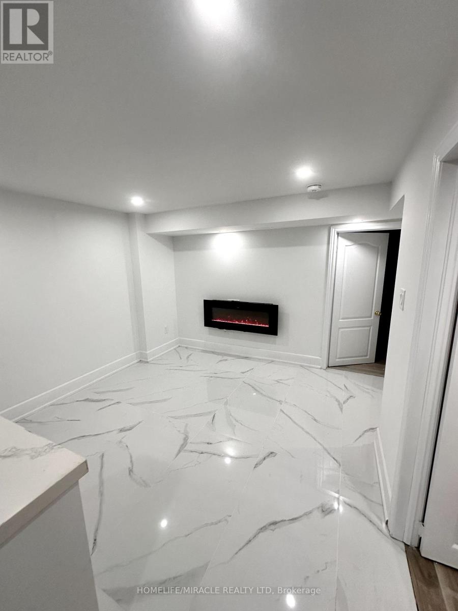 Bsmt - 50 Baycliffe Drive, Whitby, Ontario  L1P 0B2 - Photo 5 - E13777156
