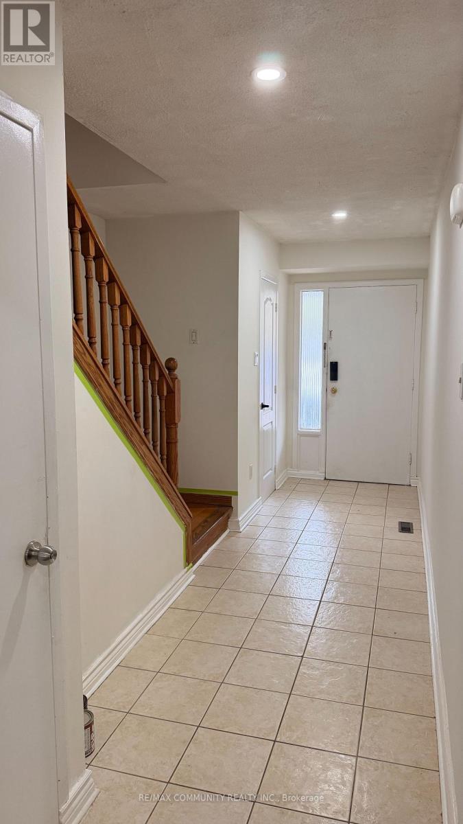 3 - 101 Dundalk Drive, Toronto, Ontario  M1P 4V1 - Photo 9 - E13777184