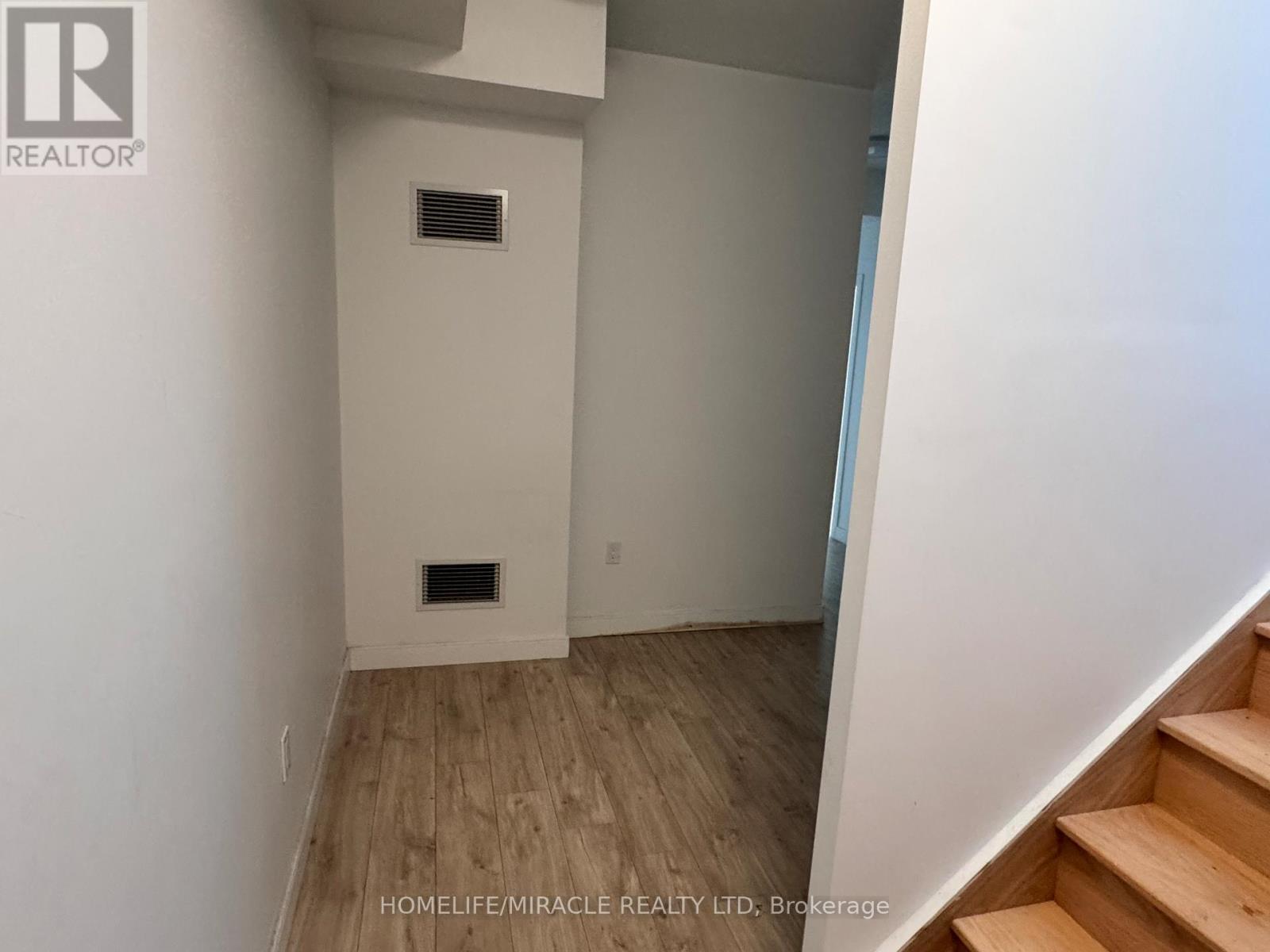 4 - 176 Clonmore Drive, Toronto, Ontario  M1N 1Y1 - Photo 17 - E13777210