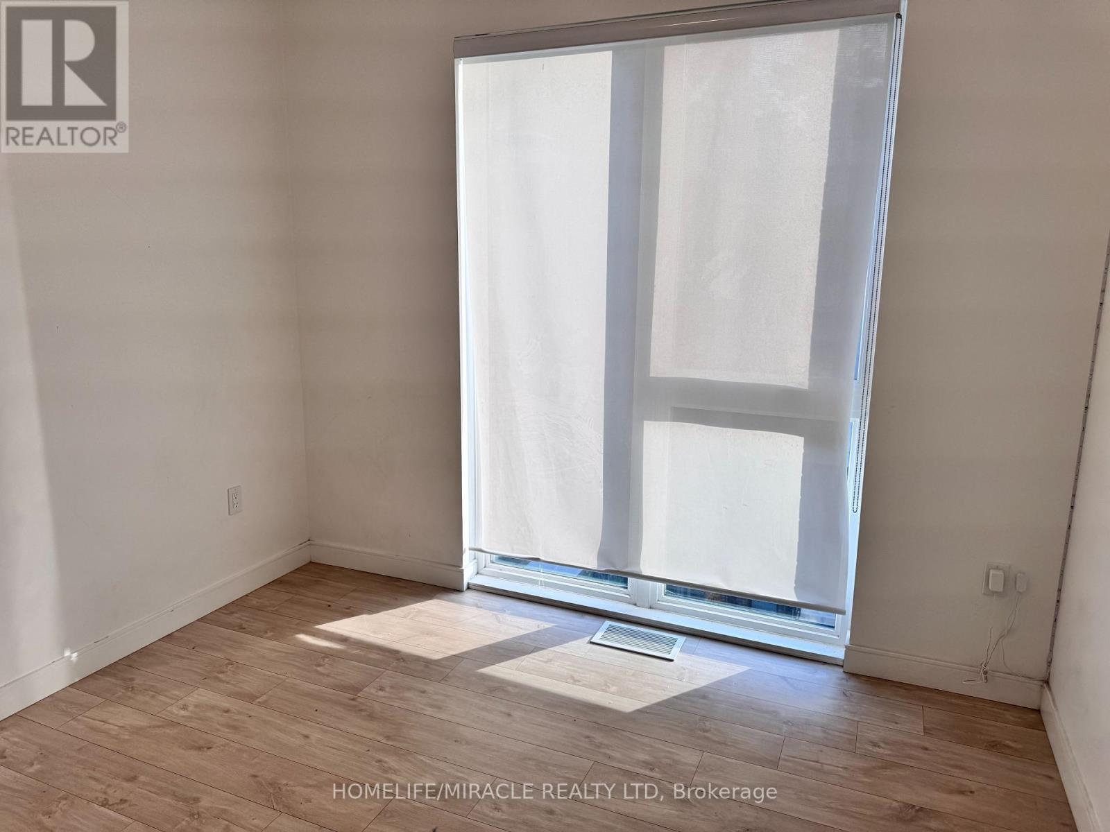 4 - 176 Clonmore Drive, Toronto, Ontario  M1N 1Y1 - Photo 29 - E13777210