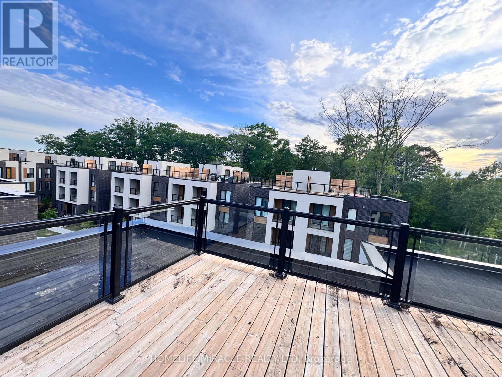4 - 176 Clonmore Drive, Toronto, Ontario  M1N 1Y1 - Photo 40 - E13777210
