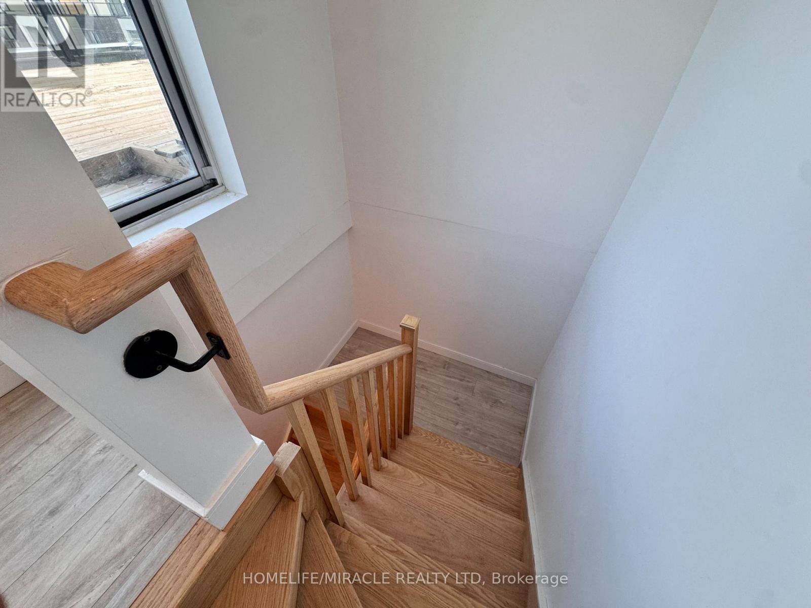 4 - 176 Clonmore Drive, Toronto, Ontario  M1N 1Y1 - Photo 42 - E13777210