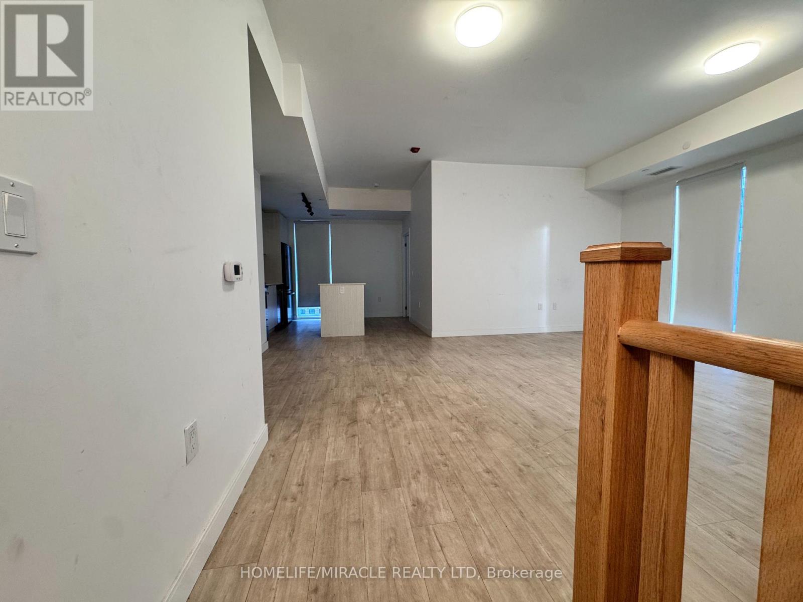 4 - 176 Clonmore Drive, Toronto, Ontario  M1N 1Y1 - Photo 7 - E13777210