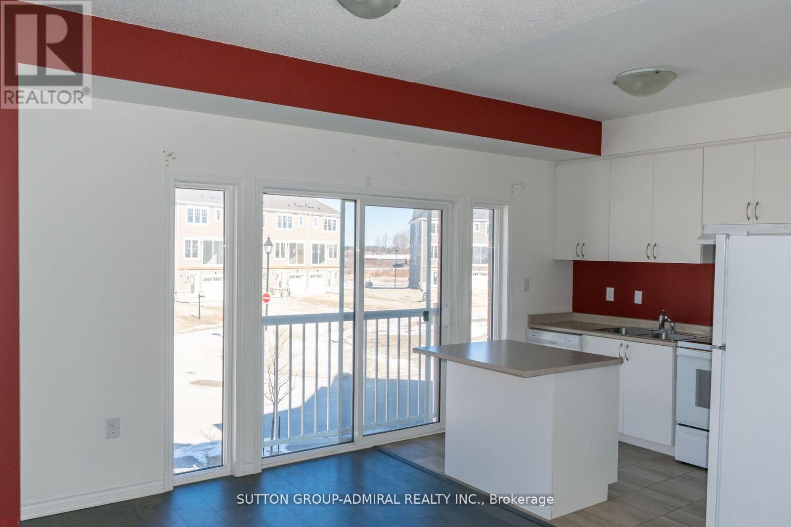 20 Surf Drive, Wasaga Beach, Ontario  L9Z 0J4 - Photo 7 - S13777168