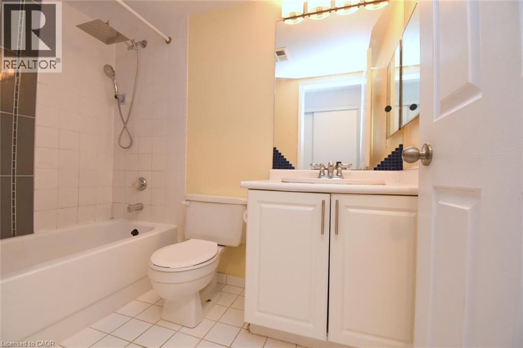 175 Cedar Avenue Unit# 215, Richmond Hill, Ontario  L4C 9V3 - Photo 11 - 40862651