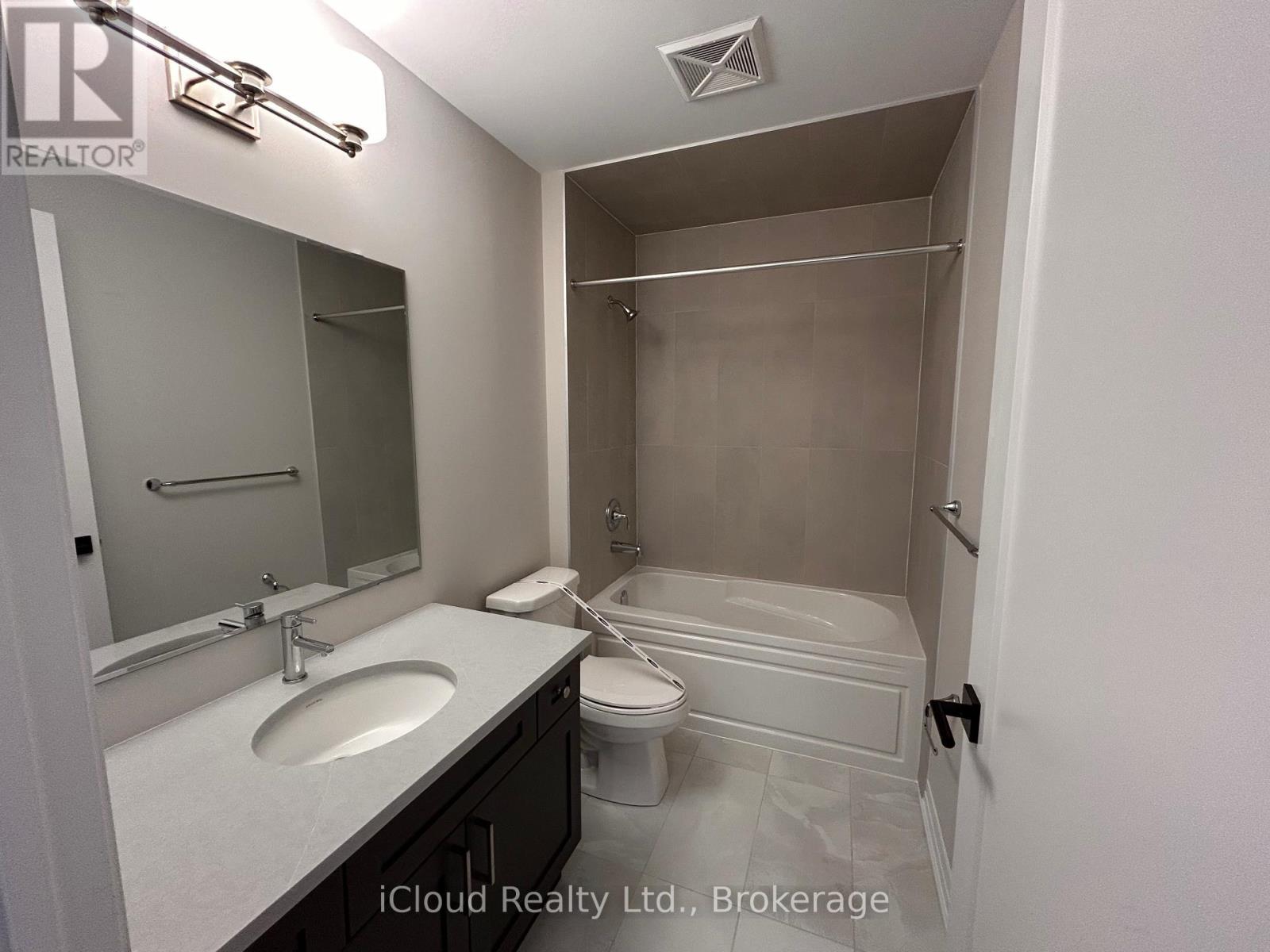 319 - 490 Gordon Krantz Avenue, Milton, Ontario  L9E 1Z5 - Photo 24 - W13777178