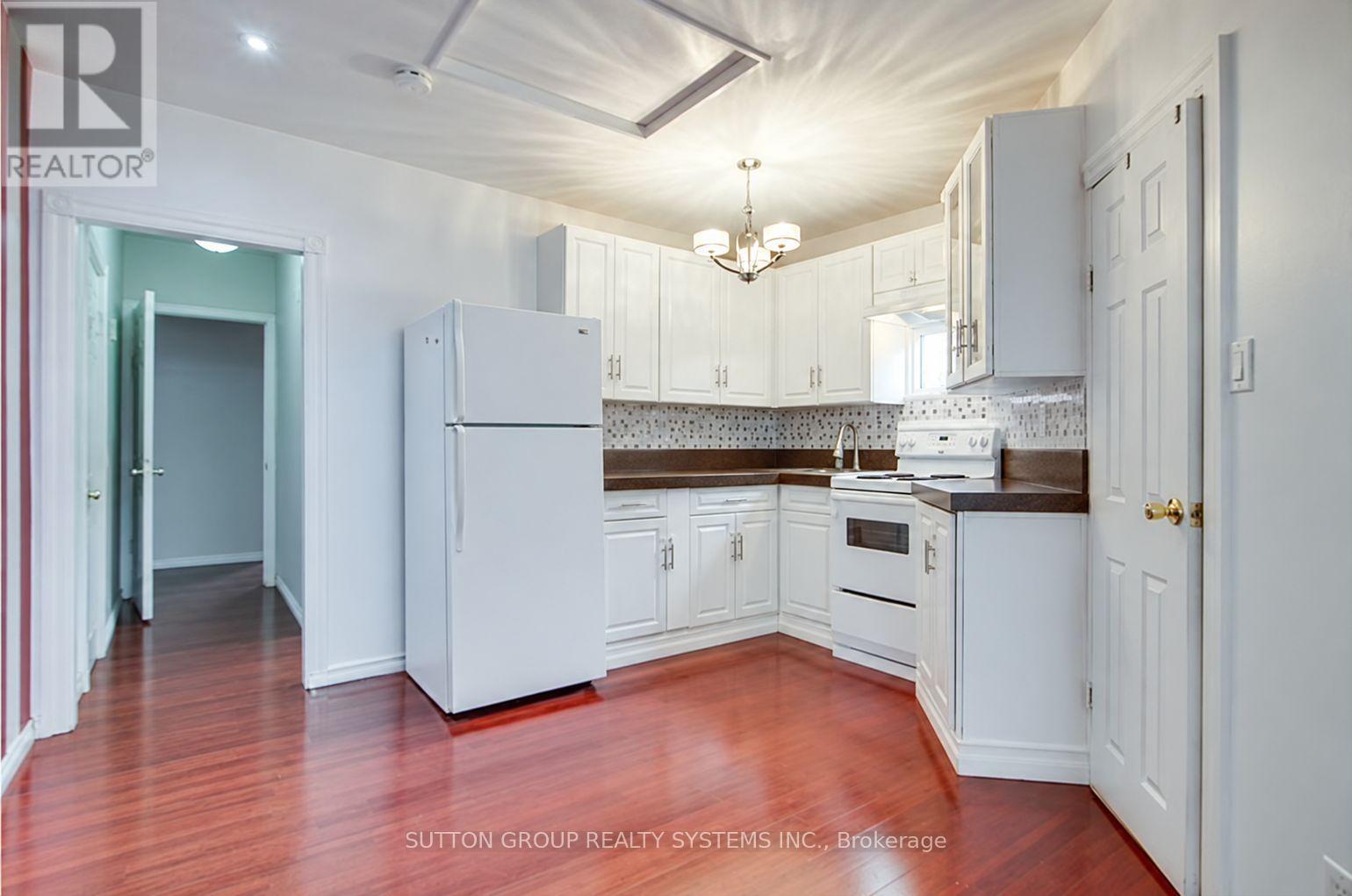 2094 Dufferin Street, Toronto, Ontario  M6E 3R7 - Photo 2 - W13777186