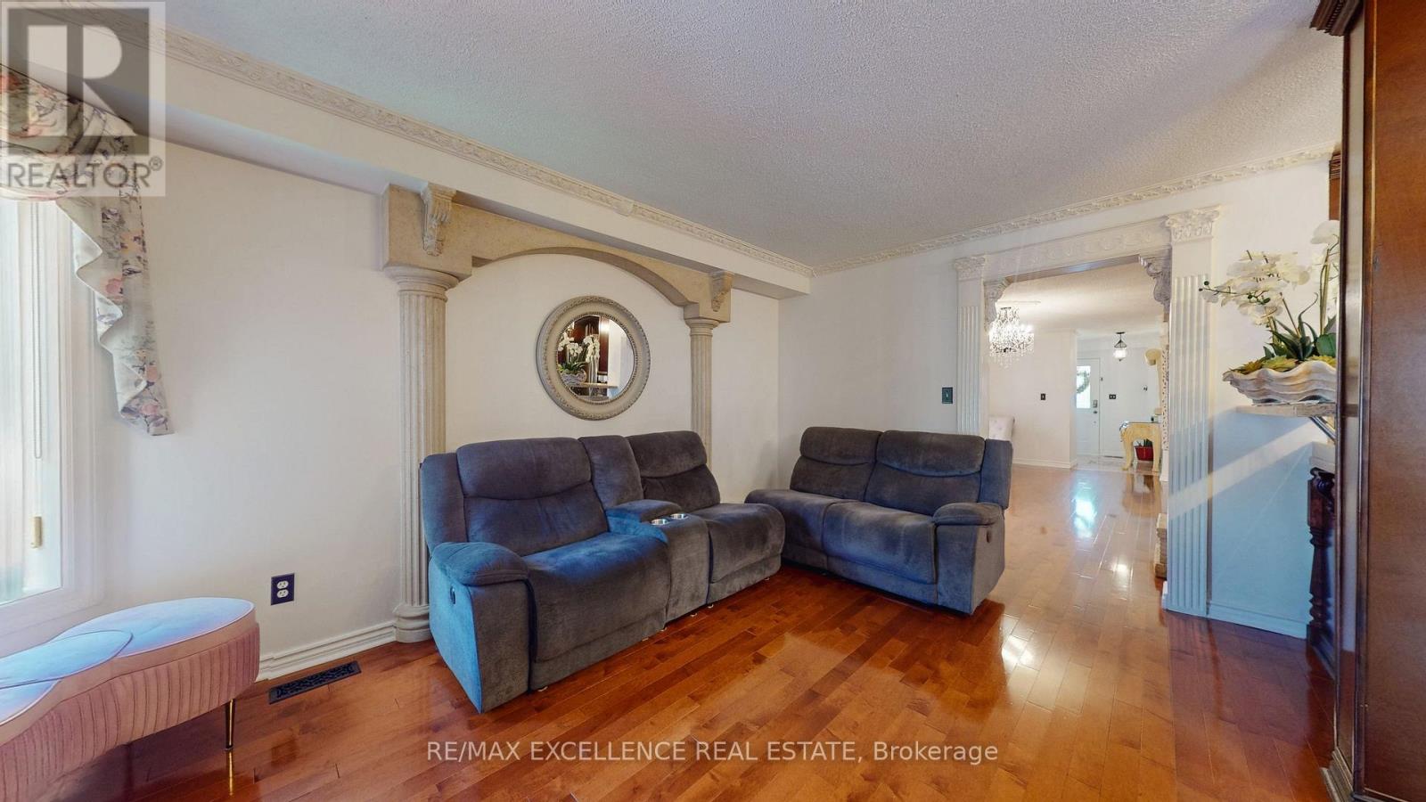 12 Prado Court, Toronto, Ontario  M6B 4L2 - Photo 19 - W13777206