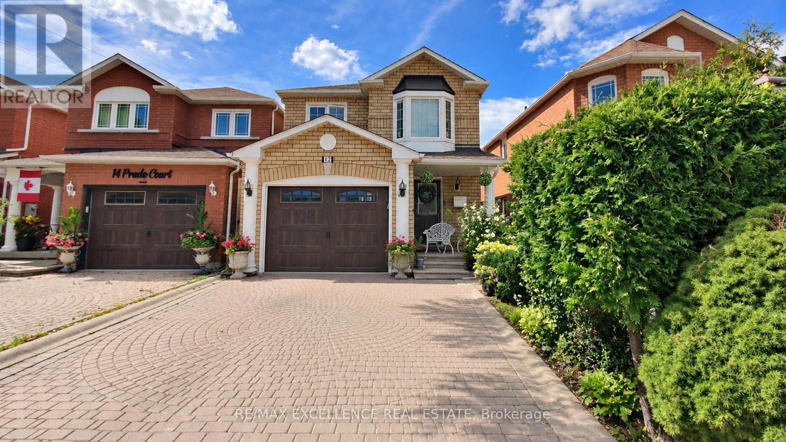 12 Prado Court, Toronto, Ontario  M6B 4L2 - Photo 2 - W13777206