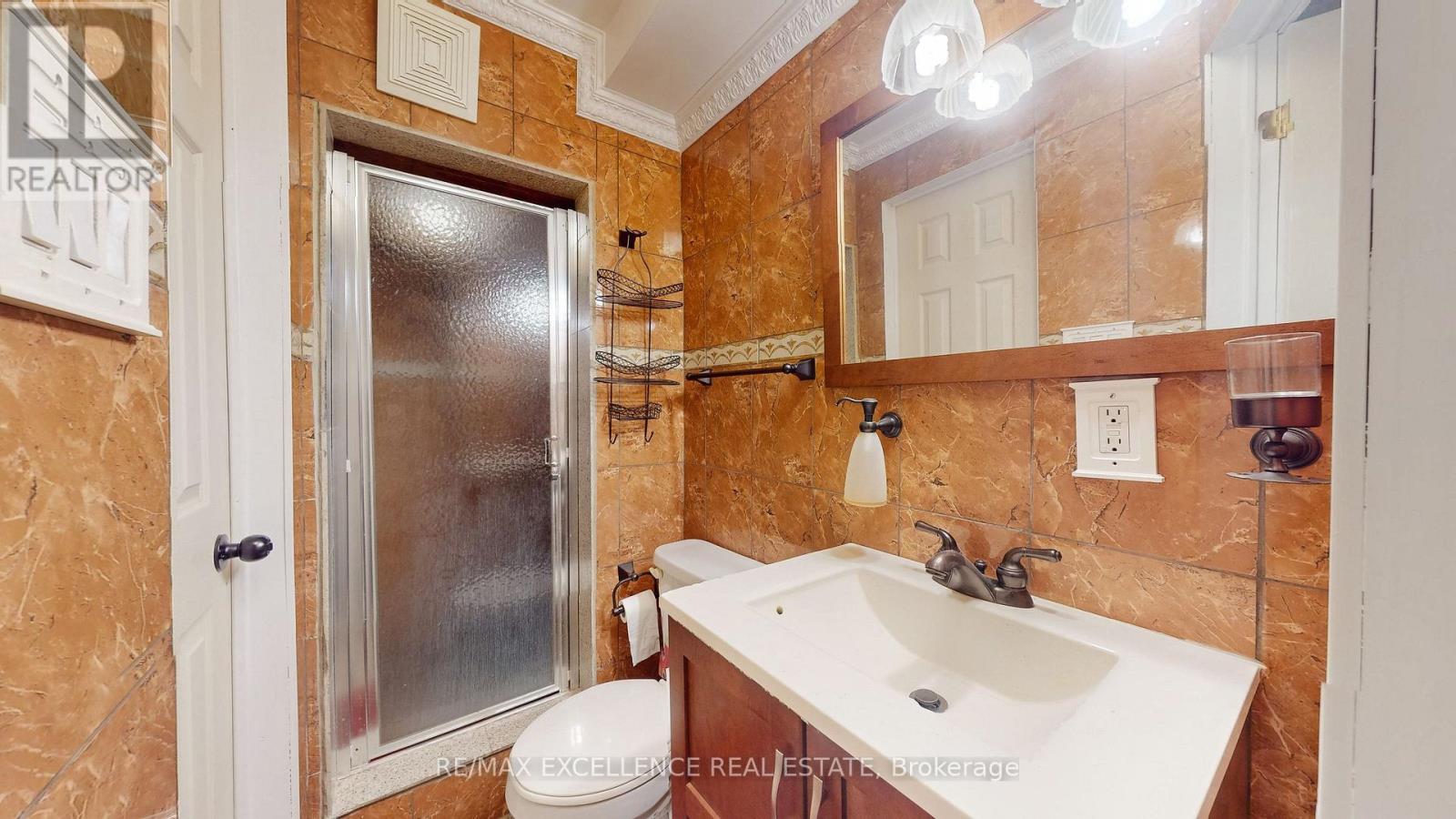 12 Prado Court, Toronto, Ontario  M6B 4L2 - Photo 32 - W13777206