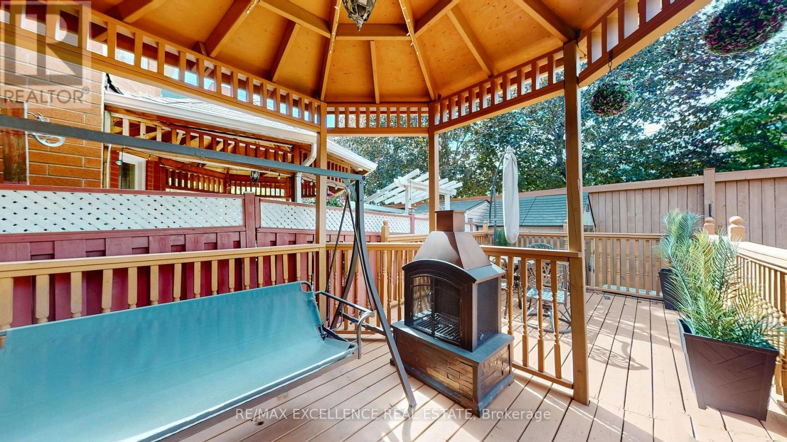 12 Prado Court, Toronto, Ontario  M6B 4L2 - Photo 37 - W13777206