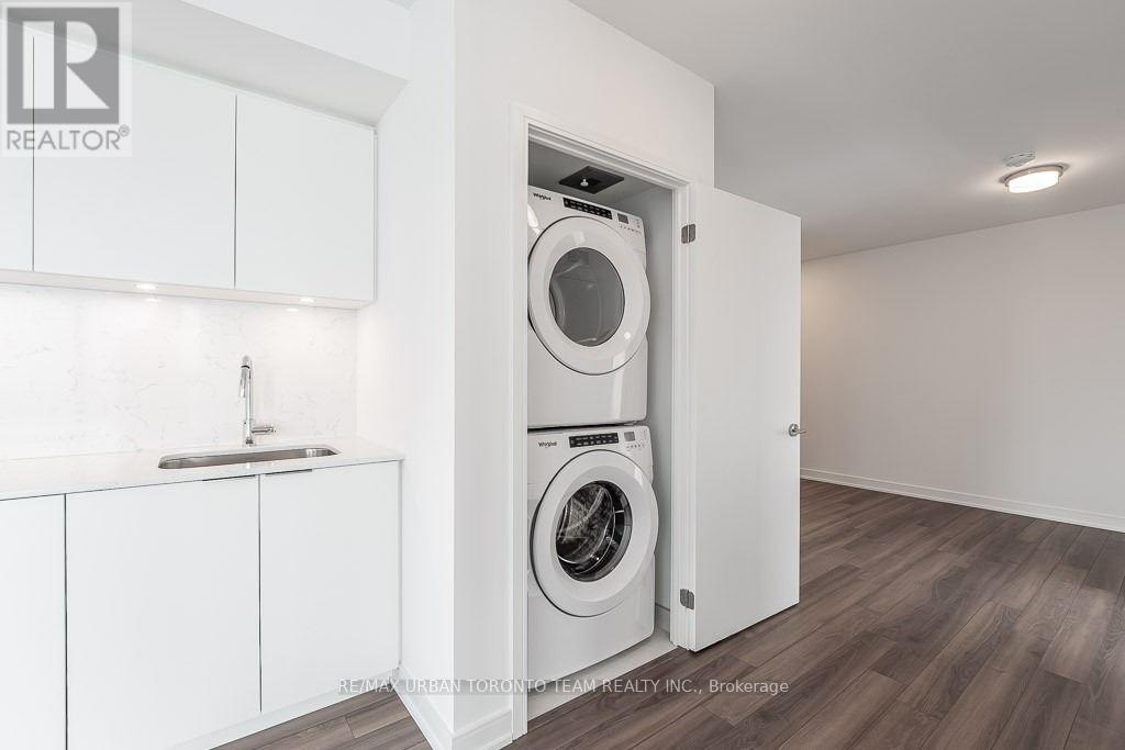 2310 - 30 Samuel Wood Way, Toronto, Ontario  M9B 0C9 - Photo 9 - W13759310