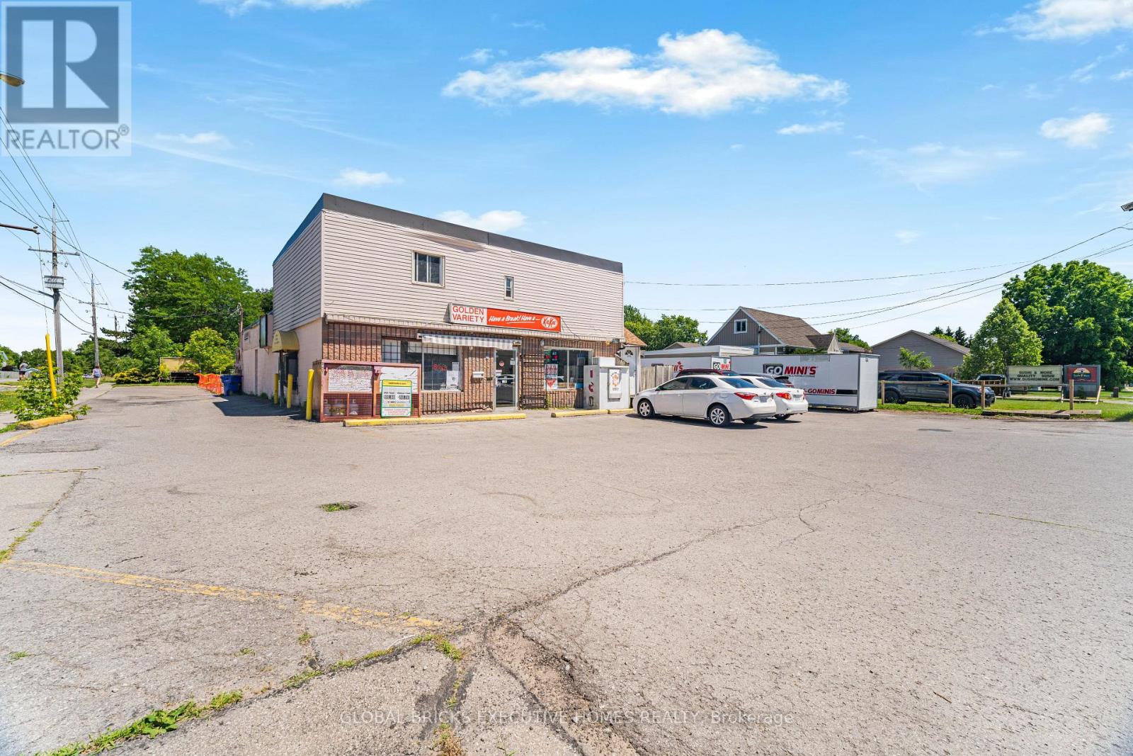 790 CLARE AVENUE, Welland, Ontario