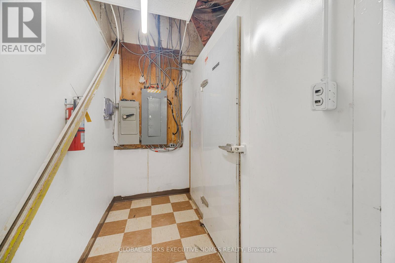 790 Clare Avenue, Welland, Ontario  L3C 3C1 - Photo 43 - X13481154