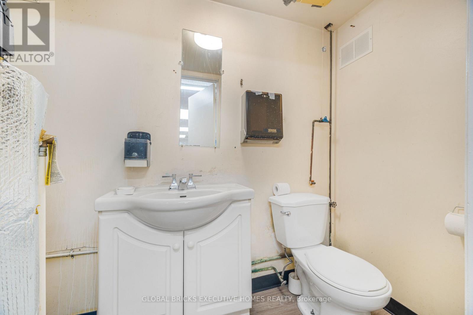 790 Clare Avenue, Welland, Ontario  L3C 3C1 - Photo 38 - X13481154