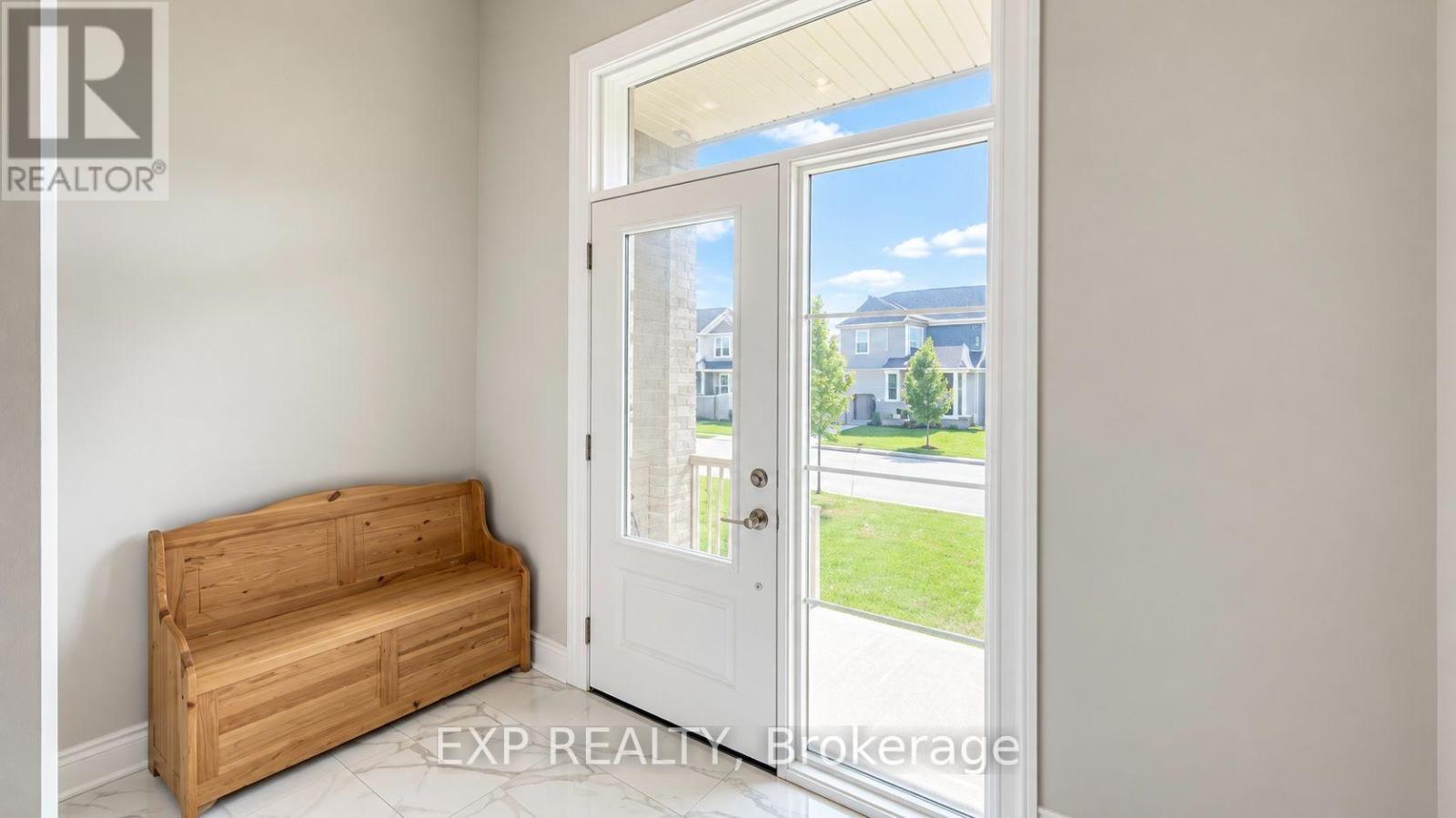 1004 Keeper Heights, Ottawa, Ontario  K0A 2Z0 - Photo 2 - X13774634