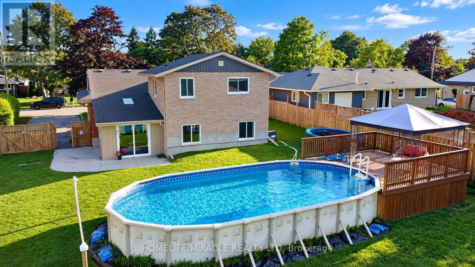 18 Clearview Drive, Cambridge, Ontario  N1S 1B2 - Photo 5 - X13777158