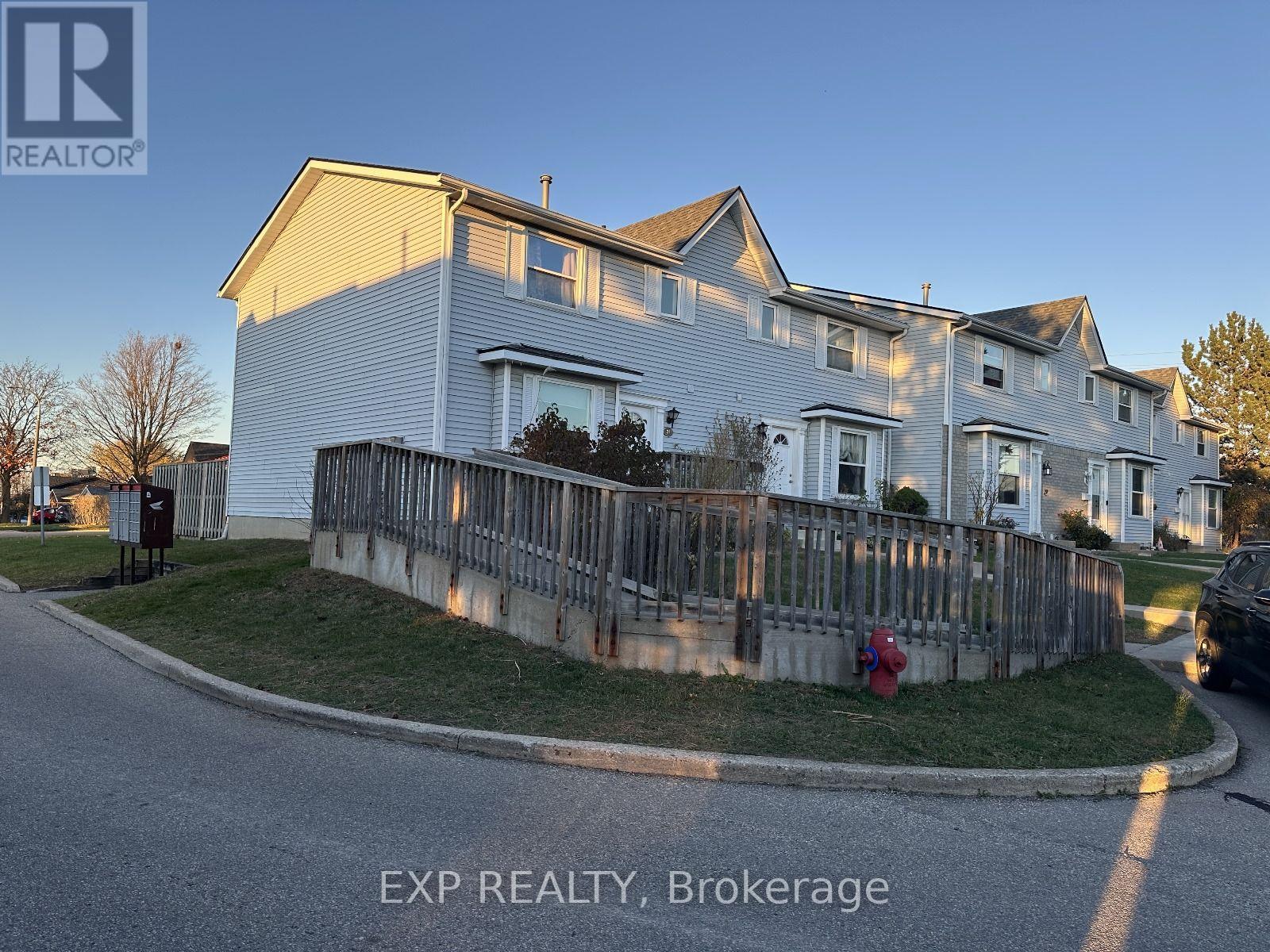 31 - 265 WILLIAMSBURG ROAD, Kitchener, Ontario