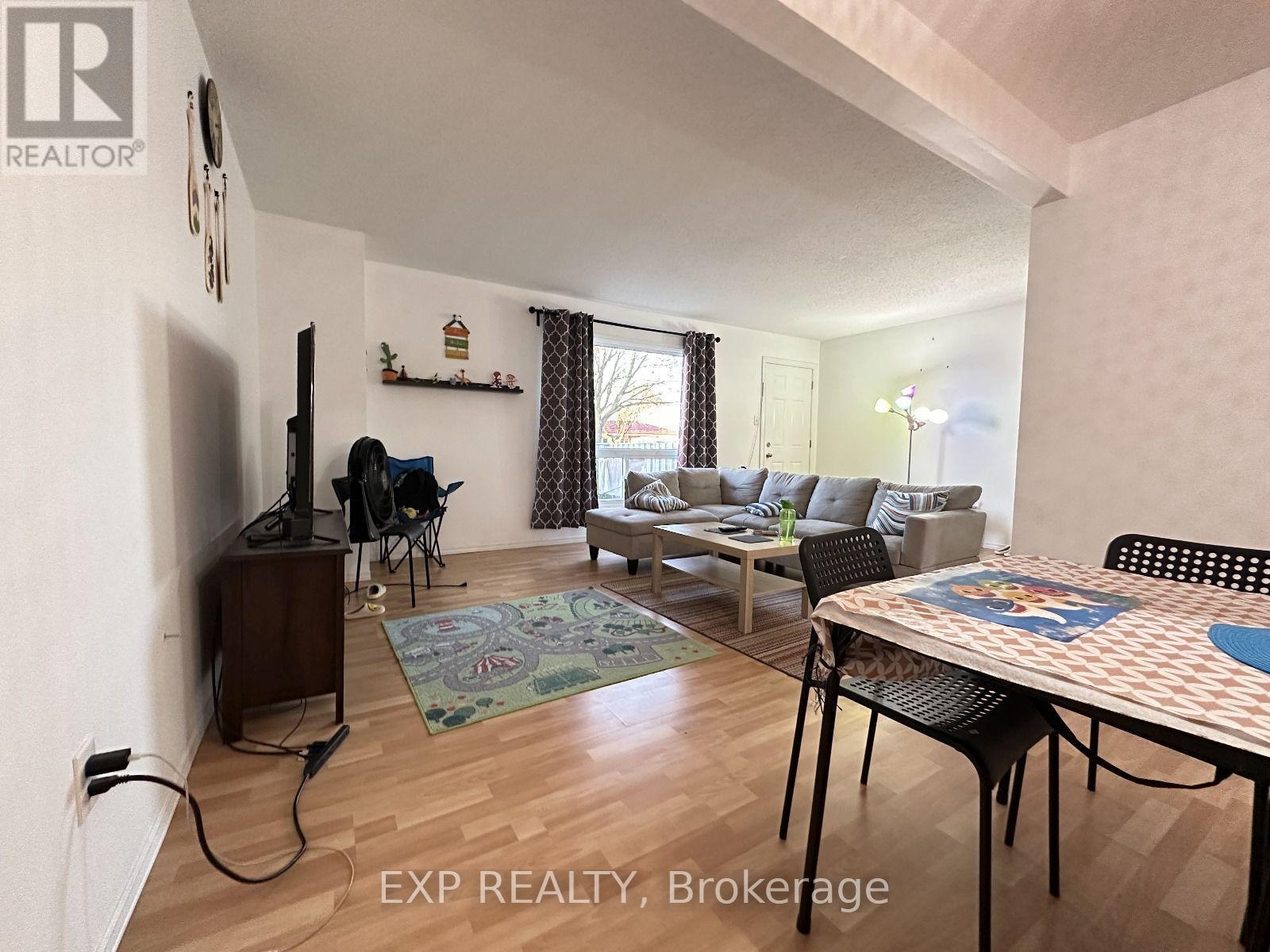 31 - 265 Williamsburg Road, Kitchener, Ontario  N2E 3H1 - Photo 8 - X13777180