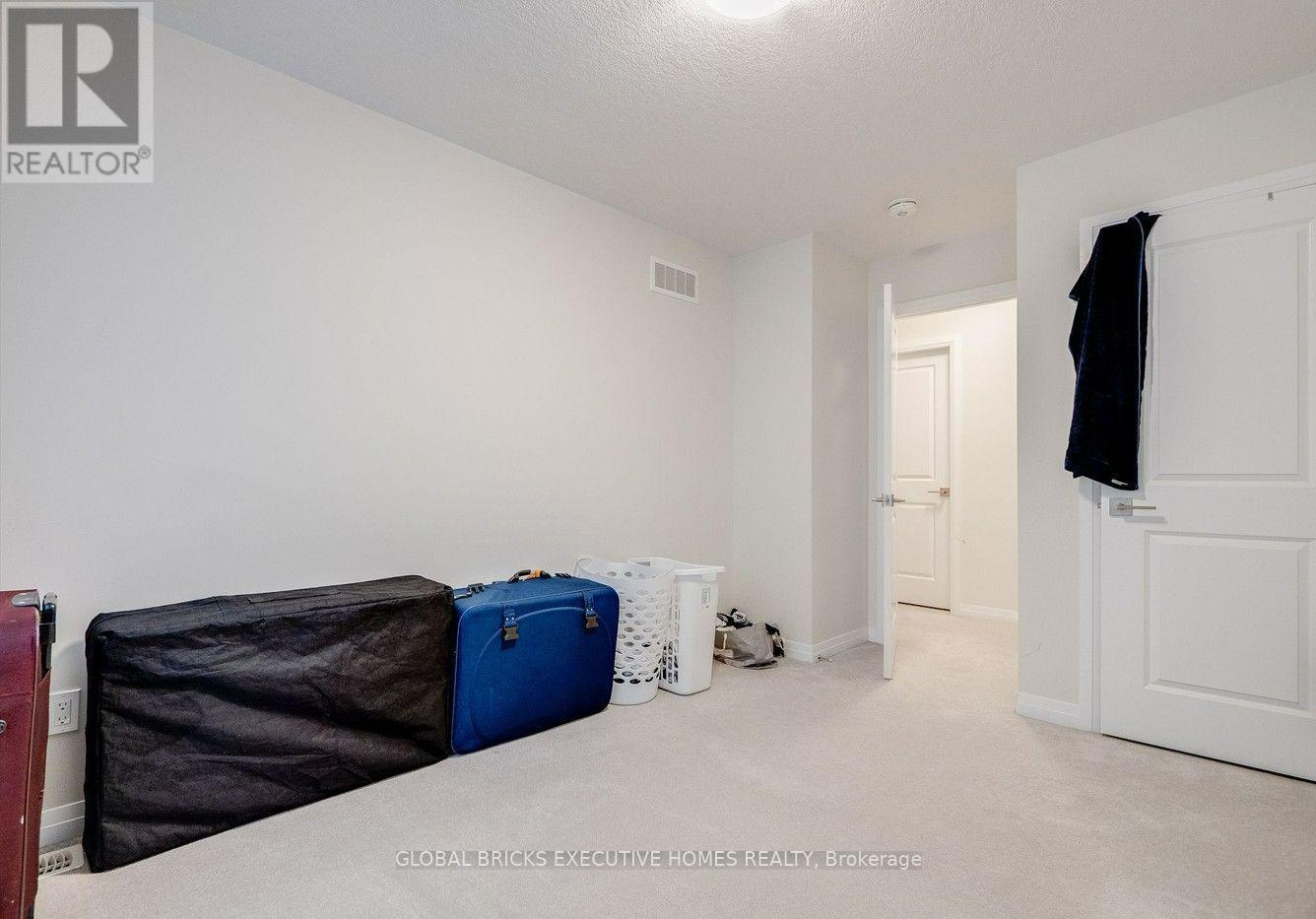 94 Progress Crescent, Kitchener, Ontario  N2R 0R7 - Photo 10 - X13777194
