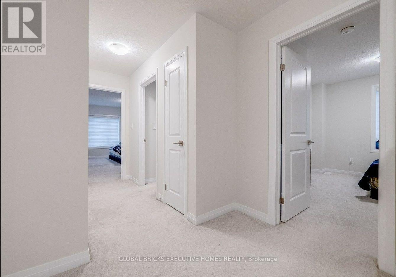 94 Progress Crescent, Kitchener, Ontario  N2R 0R7 - Photo 12 - X13777194