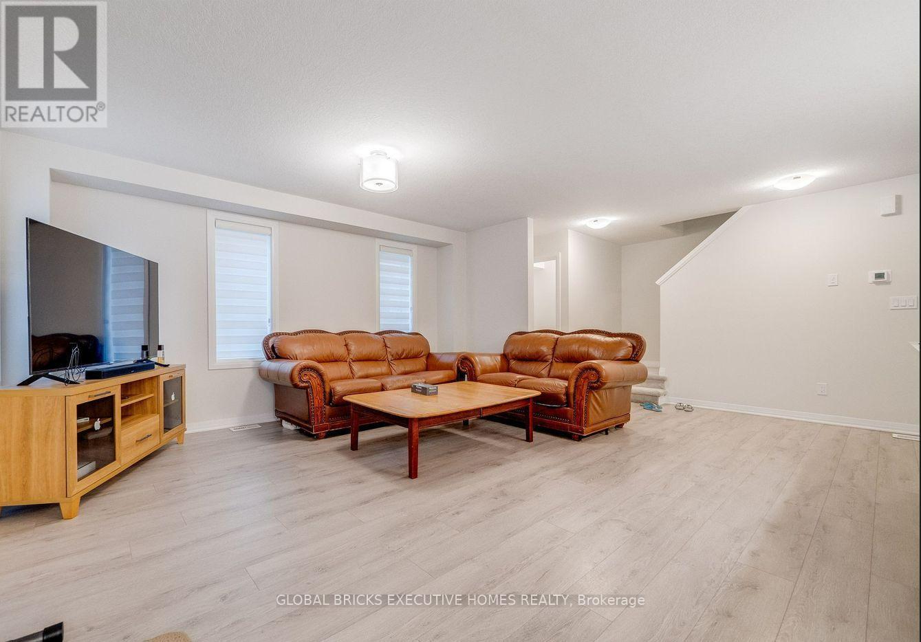 94 Progress Crescent, Kitchener, Ontario  N2R 0R7 - Photo 30 - X13777194