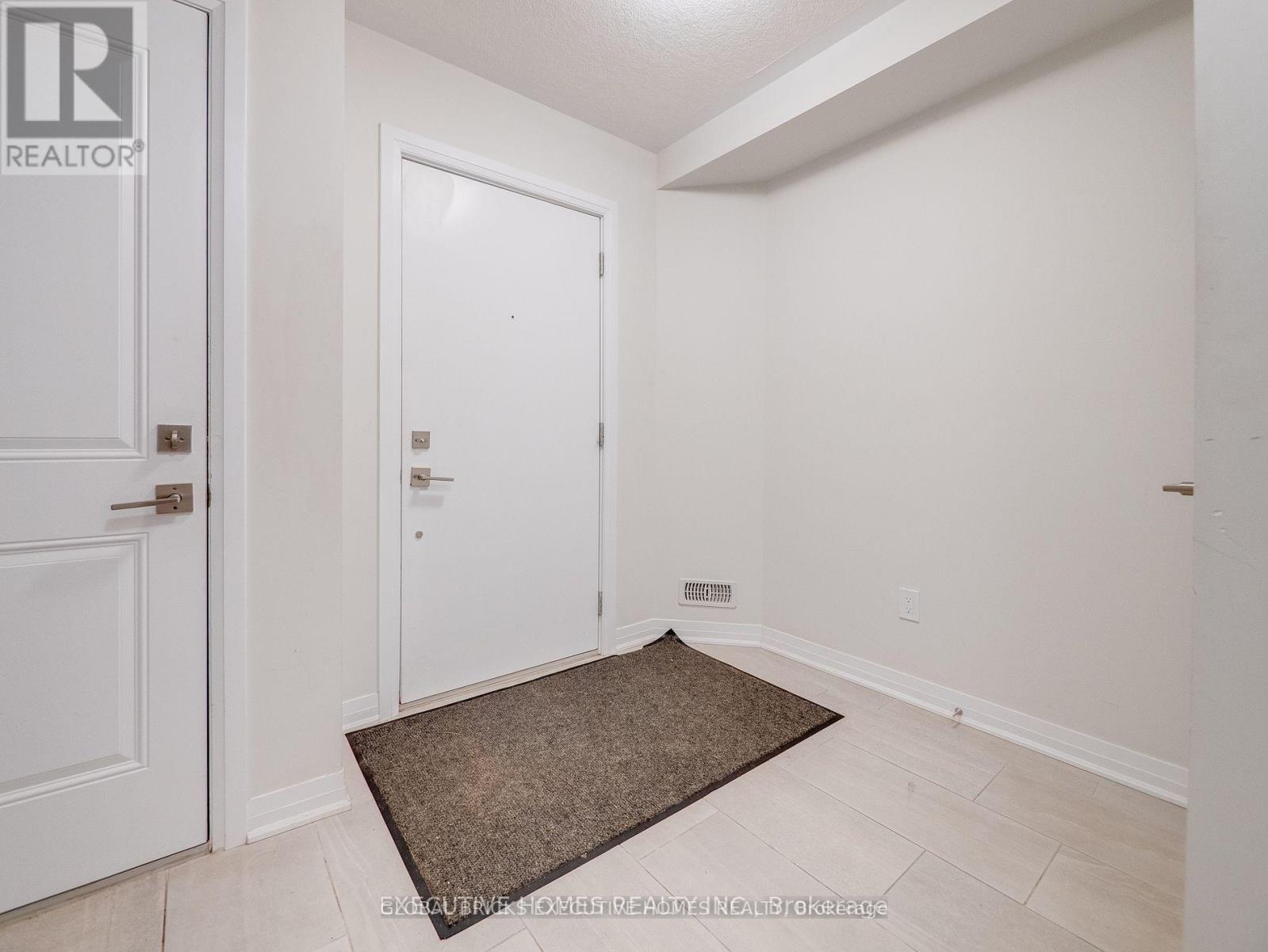 94 Progress Crescent, Kitchener, Ontario  N2R 0R7 - Photo 5 - X13777194