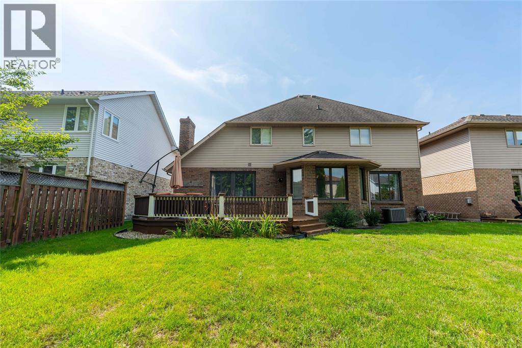 2718 Sandfield Crescent, Sarnia, Ontario  N0N 1C0 - Photo 39 - 26021566