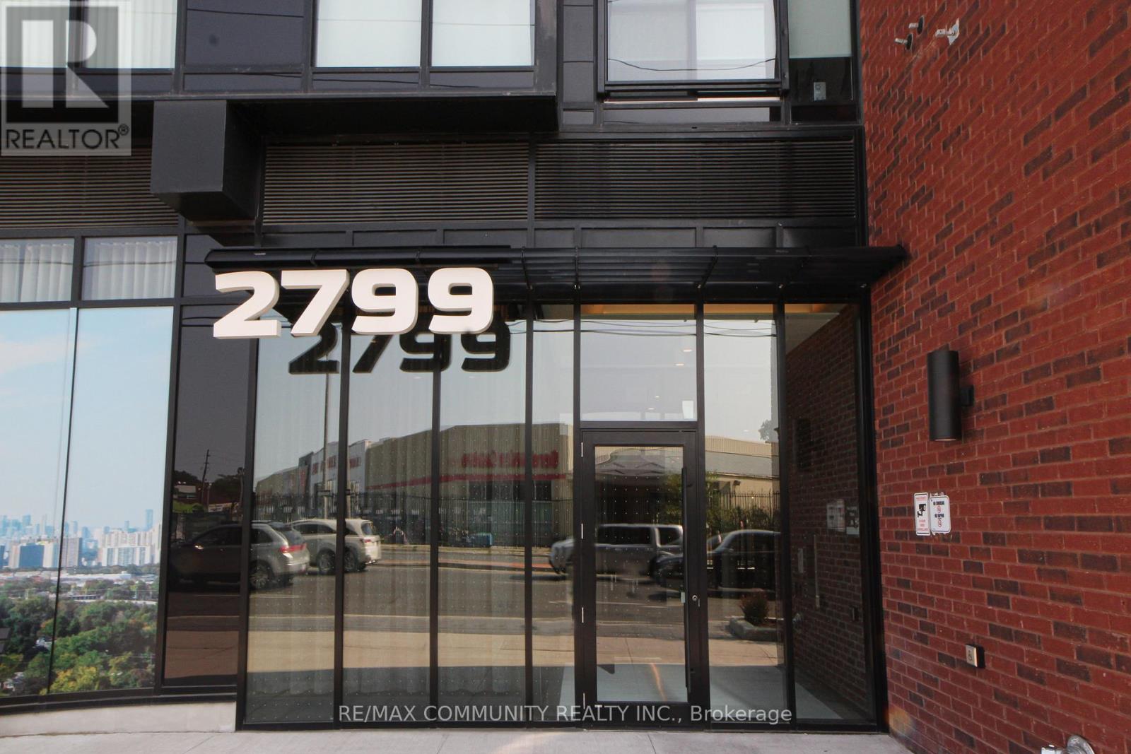 521 - 2799 Kingston Road, Toronto, Ontario M1M 1N1 - Photo 3 - E13777216