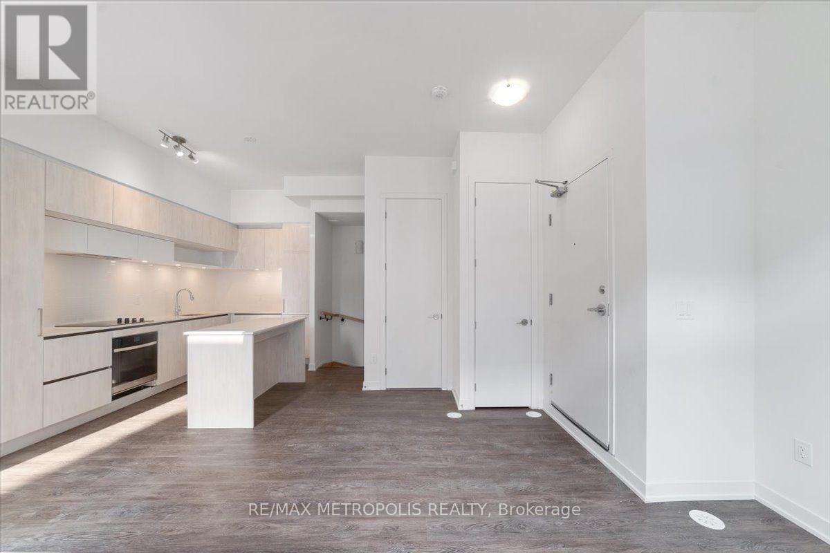 1113 - 12 David Eyer Road, Richmond Hill, Ontario  L4S 0N4 - Photo 10 - N13777220