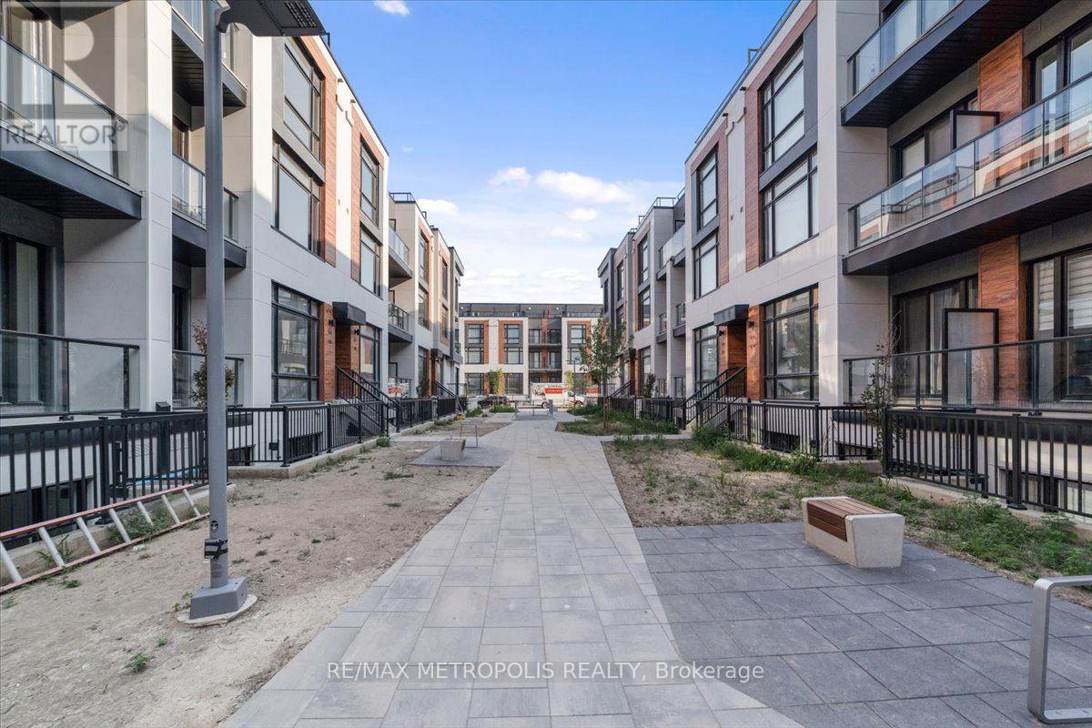 1113 - 12 David Eyer Road, Richmond Hill, Ontario  L4S 0N4 - Photo 26 - N13777220
