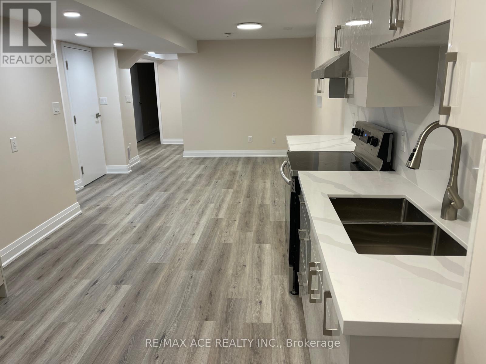 Bsmt - 668 Via Campanile Avenue, Vaughan, Ontario L4H 0Y8 - Photo 14 - N13777228