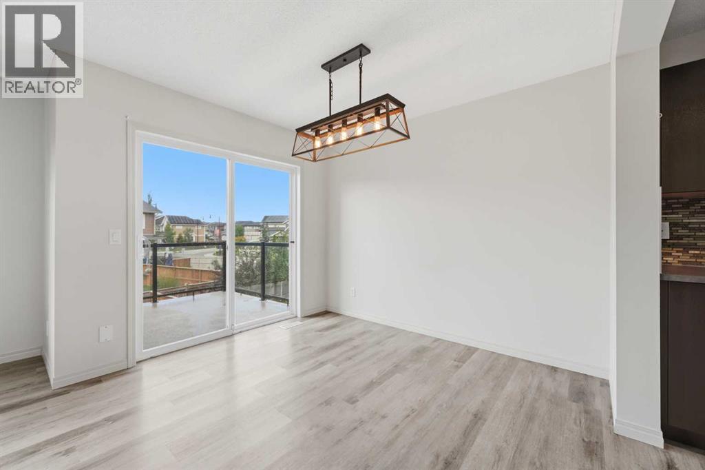 161 Sunset Common, Cochrane, Alberta  T4C 0L9 - Photo 15 - A2343544