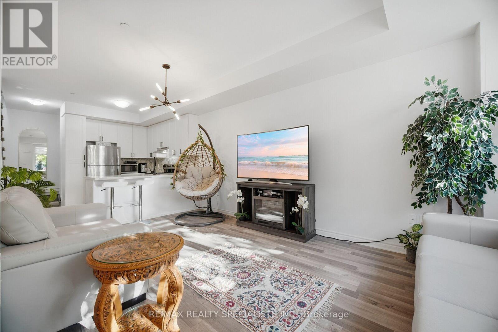 7 - 2232 Bromsgrove Road, Mississauga, Ontario  L5J 0B3 - Photo 7 - W13776422