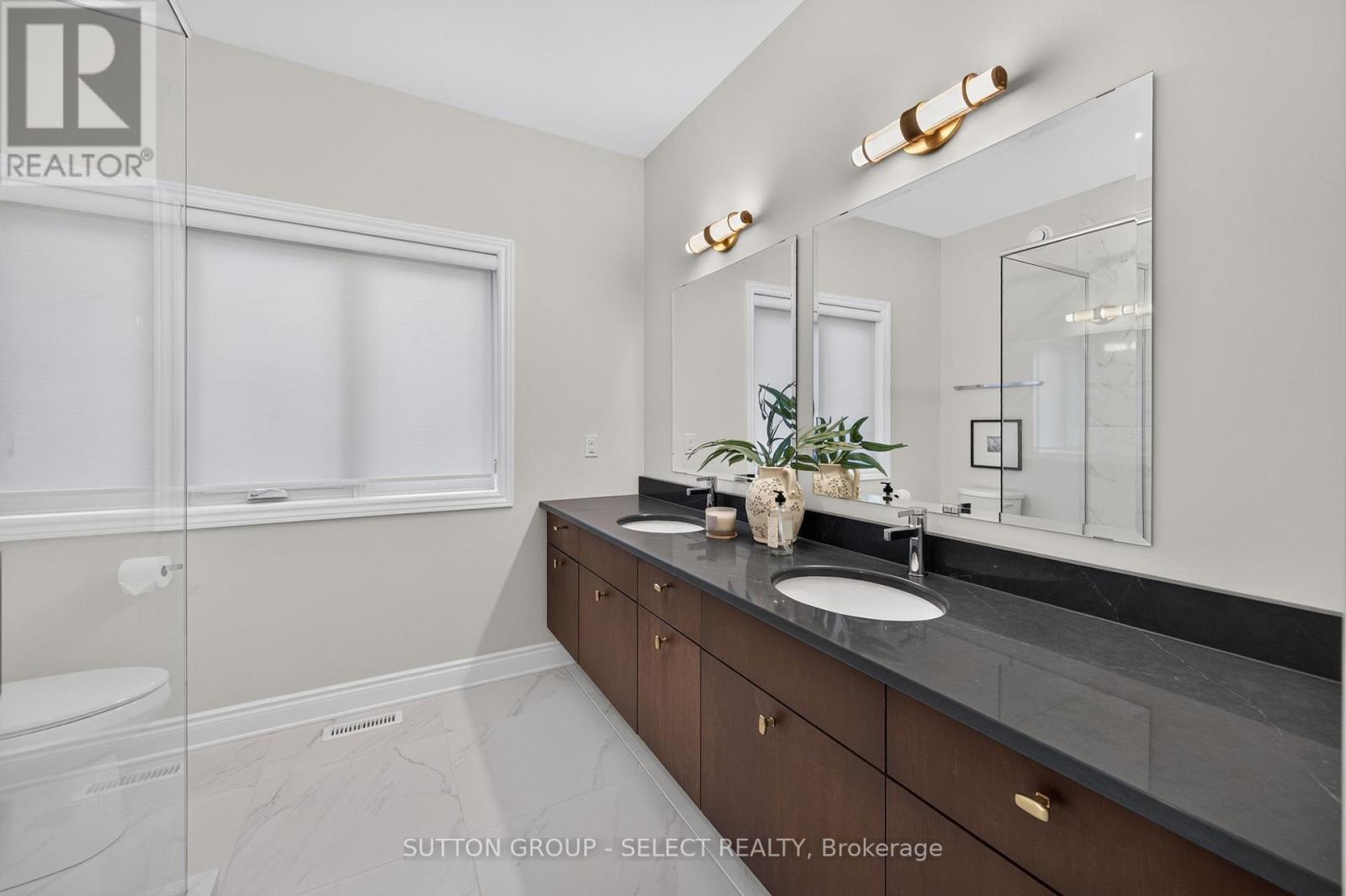 7 Violet Court, Middlesex Centre, Ontario  N0M 2A0 - Photo 18 - X13777244