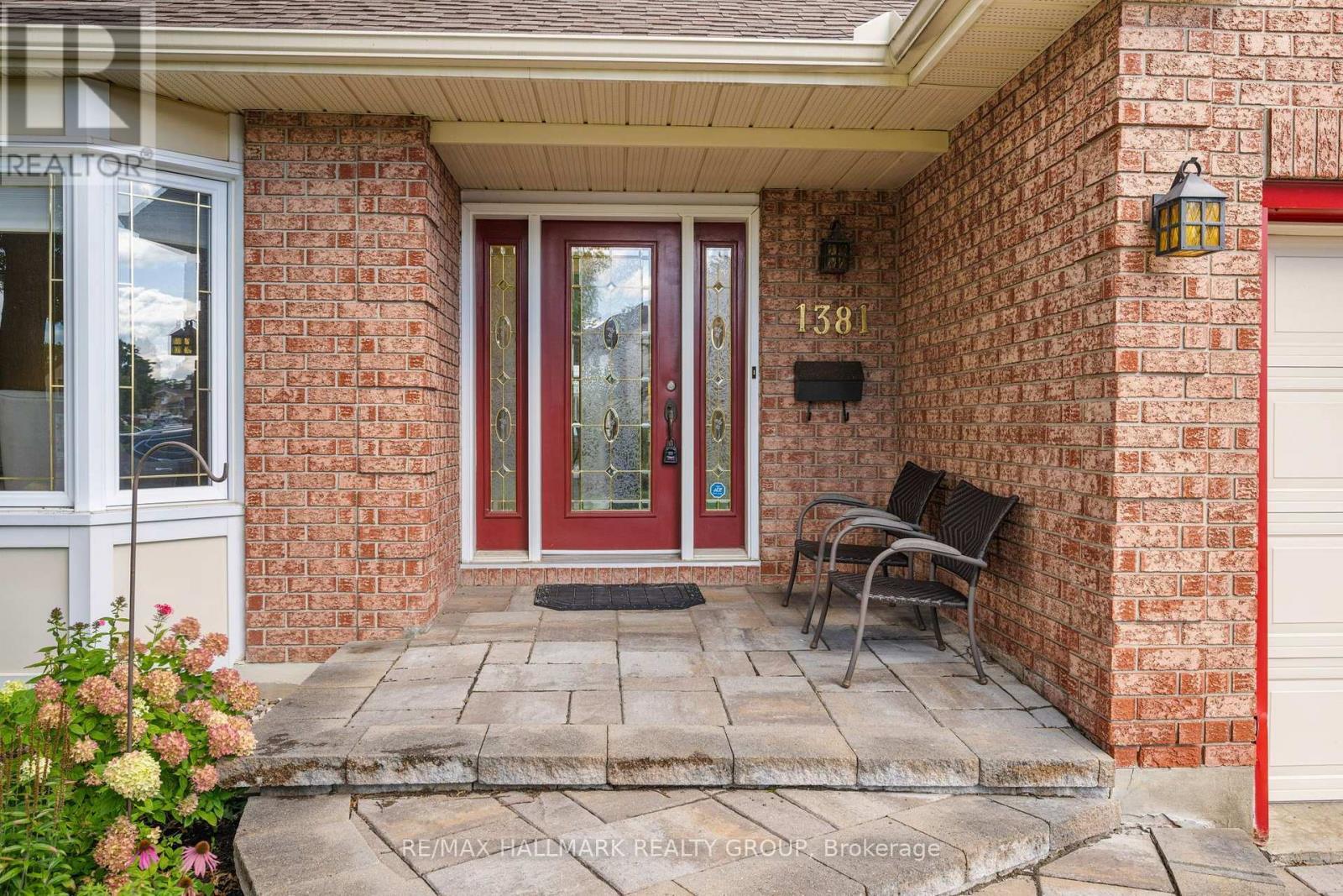 1381 Montresor Way, Ottawa, Ontario  K4A 3C3 - Photo 3 - X13777238