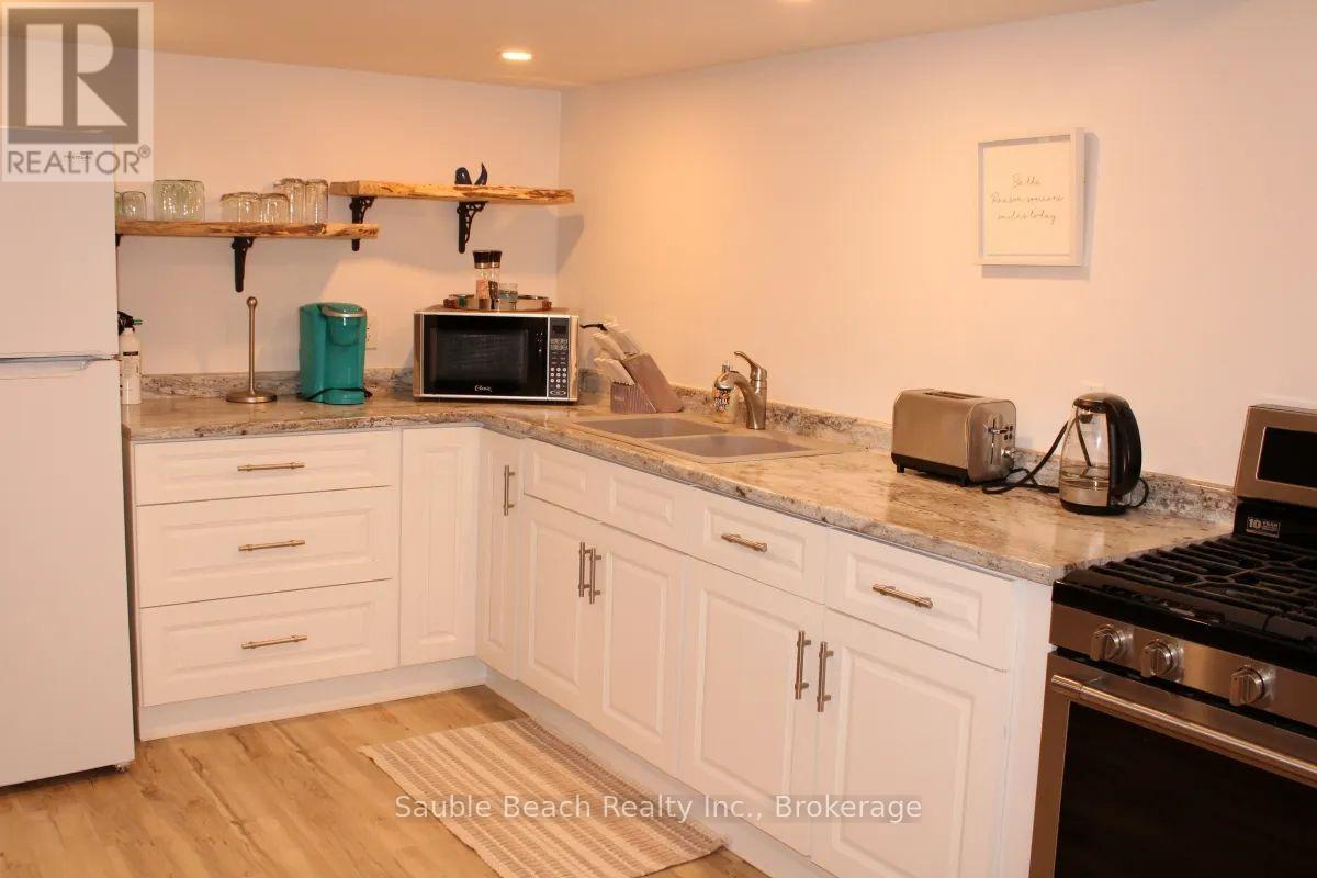 359 Sixth Street N, South Bruce Peninsula, Ontario  N0H 2G0 - Photo 24 - X13777262