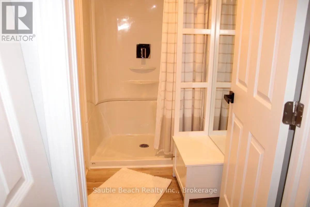 359 Sixth Street N, South Bruce Peninsula, Ontario  N0H 2G0 - Photo 41 - X13777262
