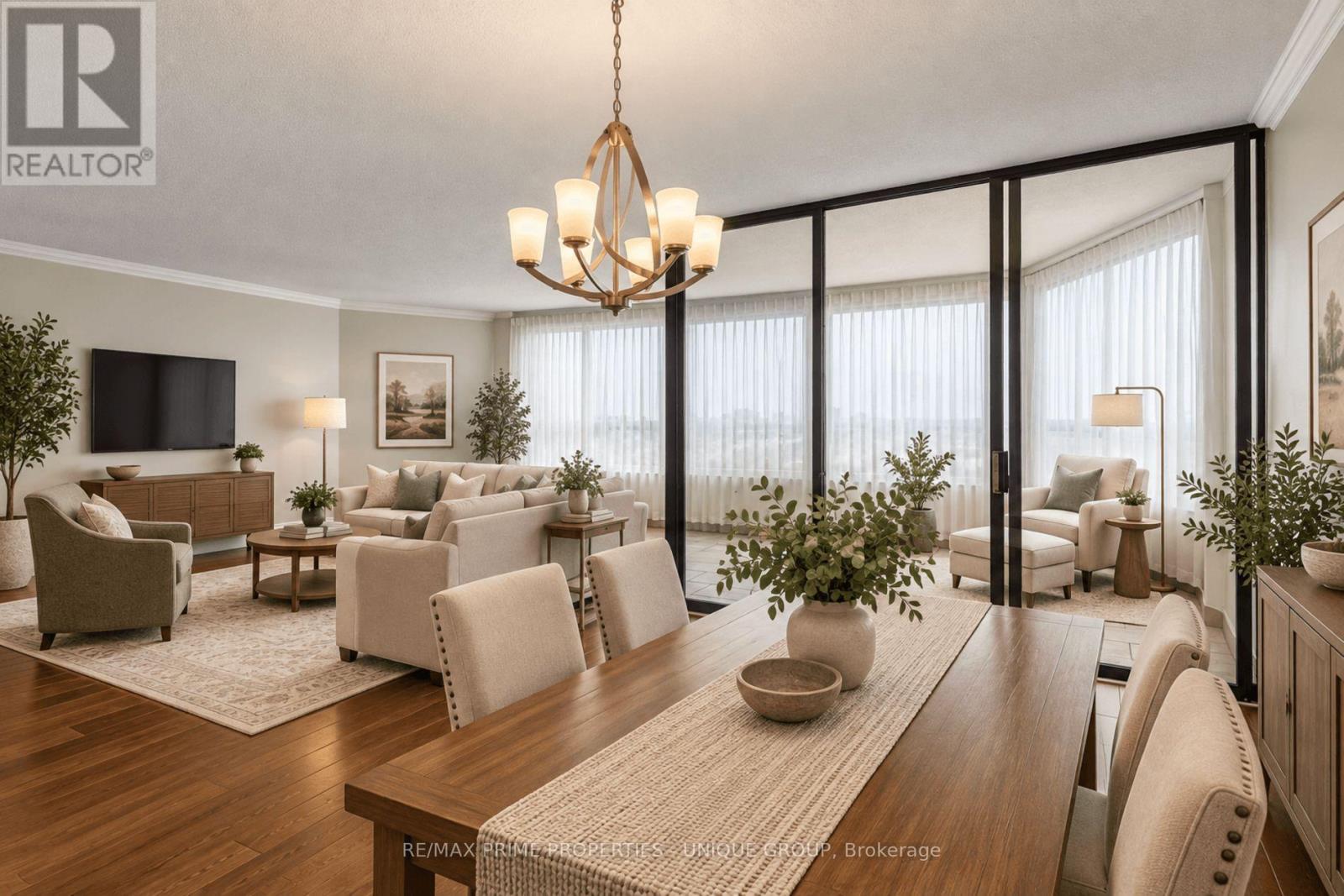 2108 - 1300 Bloor Street, Mississauga, Ontario  L4Y 3Z2 - Photo 3 - W13777240