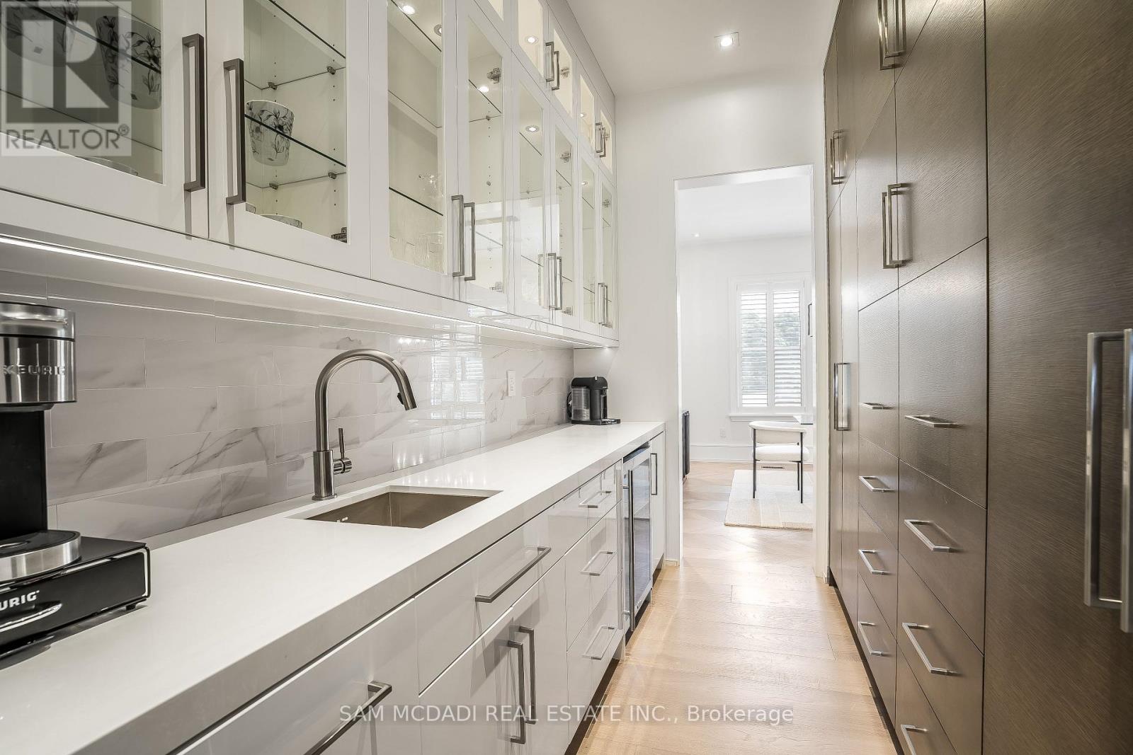 231 Wedgewood Drive, Oakville, Ontario  L6J 4R6 - Photo 11 - W13777260